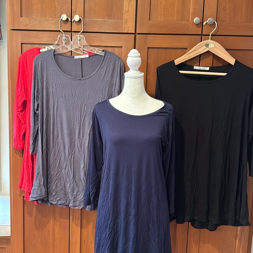 4 in this Bundle Selling as 1 item!
Black, Gray, Navy Blue, and Red Tunic Shirts